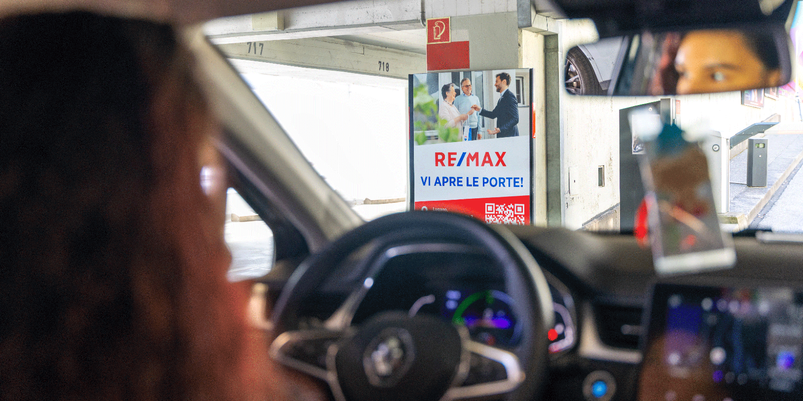 Kachel Remax